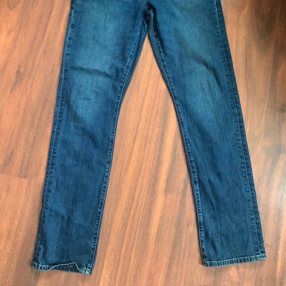 30/32 Vineyard vines jeans